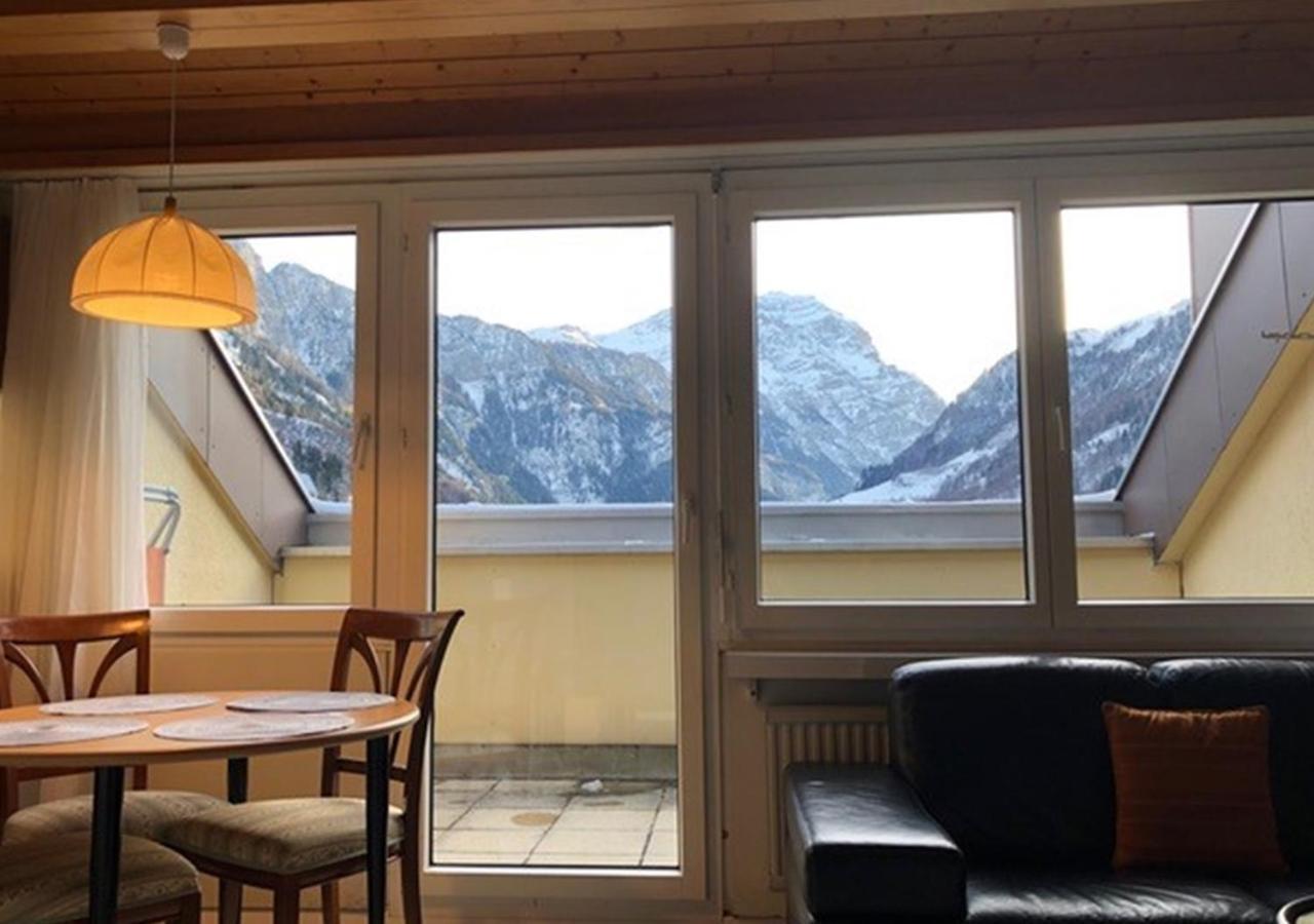 Appartementhaus Quadern Valens エクステリア 写真