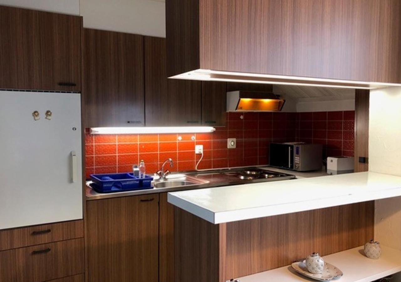 Appartementhaus Quadern Valens エクステリア 写真